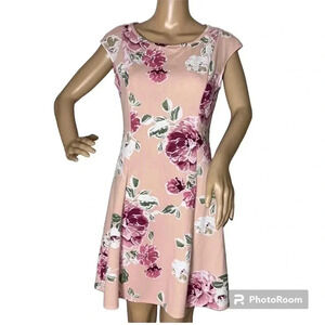 RONNI NICOLE MIDI PINK FLORAL SUMMER DRESS . CAP SLEEVE ,FIT&FLARE